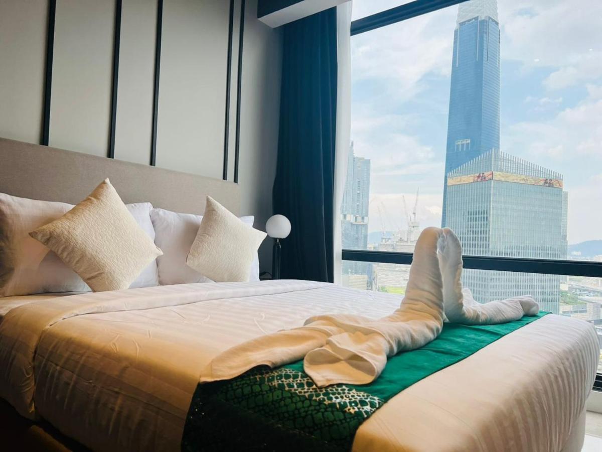 Axon Suites Bukit Bintang By Sky Pool Kuala Lumpur Esterno foto